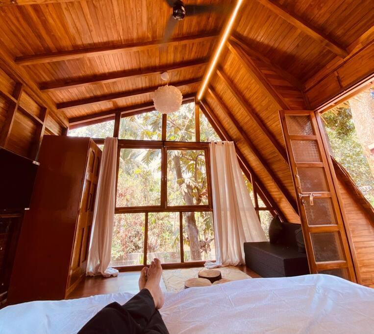 Mangifera Treehouse-Elixir Beach Farm-Jacuzzi-Cozy Villa Alībāg Dış mekan fotoğraf